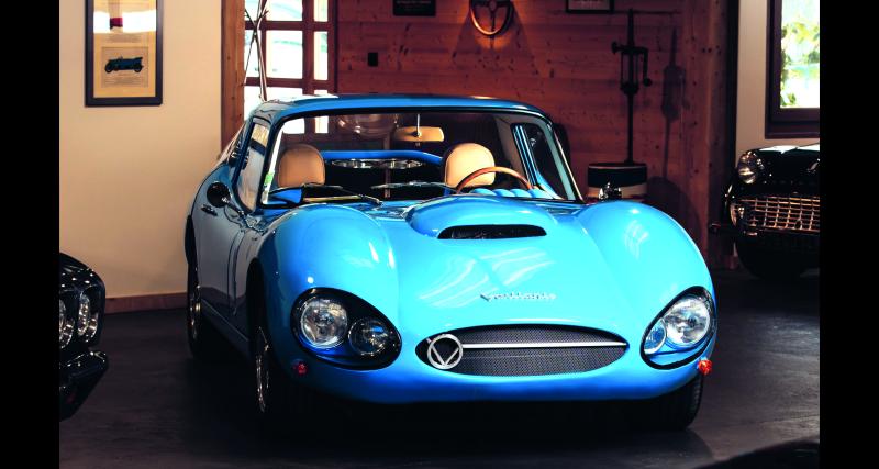 Une ligne imaginée par Jean Graton et cinq ans de la vie de Marcel pour faire prendre la route à ce coupé unique au monde.