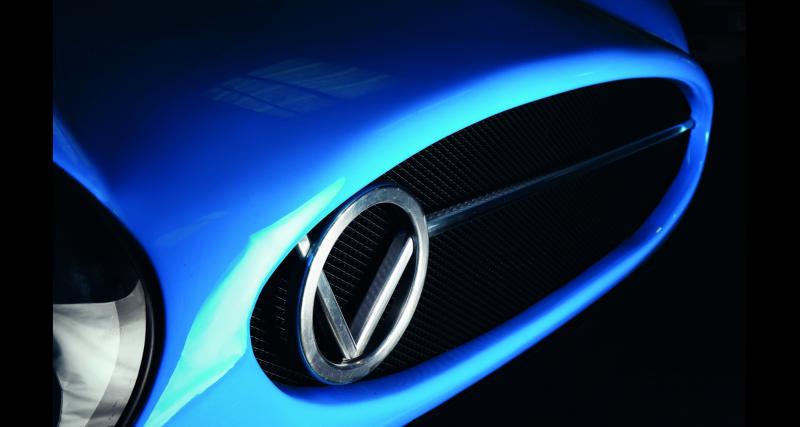 Une ligne imaginée par Jean Graton et cinq ans de la vie de Marcel pour faire prendre la route à ce coupé unique au monde.