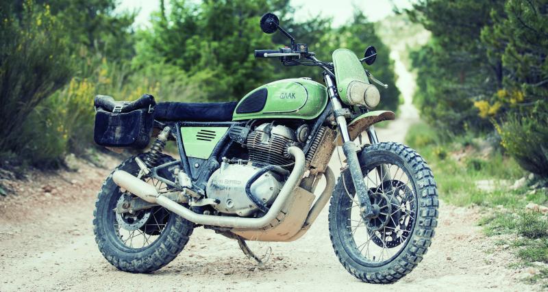 Construire une moto juste pour se faire plaisir et partir dans les champs et par les chemins de terre... on dirait le refrain d’une chanson oubliée.