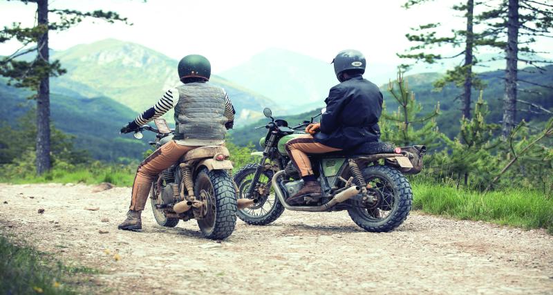 Construire une moto juste pour se faire plaisir et partir dans les champs et par les chemins de terre... on dirait le refrain d’une chanson oubliée.