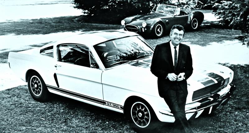 Plus que sa victoire au Mans, plus que sa création de multiples prototypes, la grande affaire de la vie de Carroll Shelby fut de prendre le volant de ses Cobra.