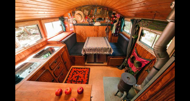 Un homme, une femme, un camion, 54 pays et 120 000 km...