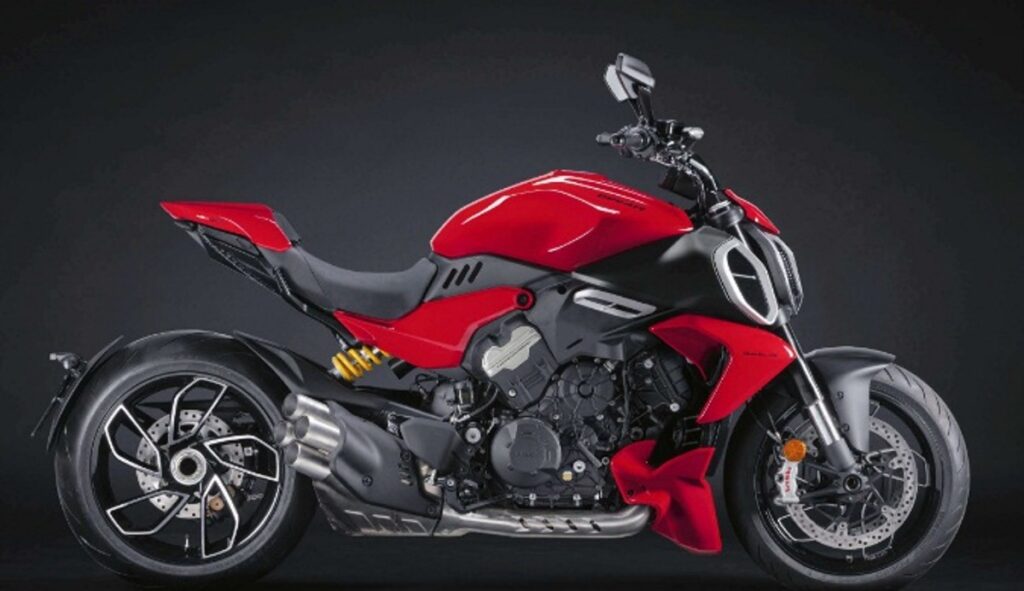 Ducati Diavel V4 : Plus diabolique encore !