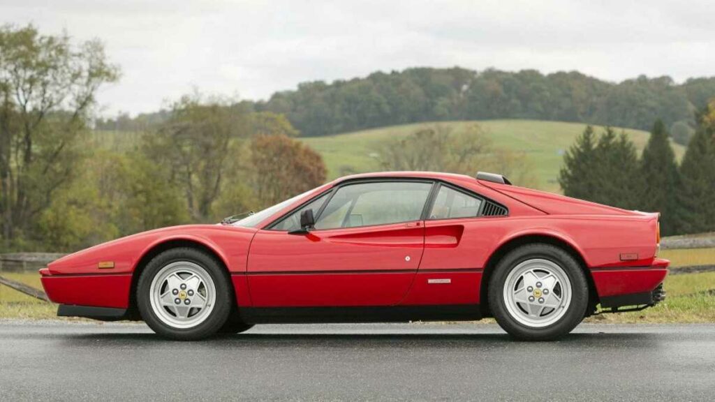 Ferrari 328, une bombe de 270 ch