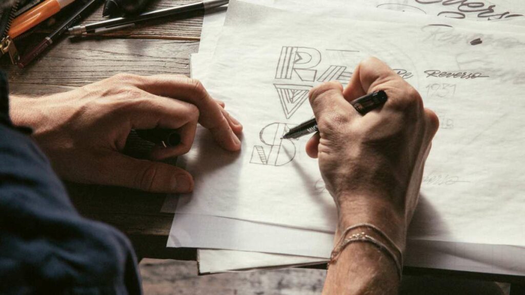 Alex Trochut : de la typographie à l’horlogerie