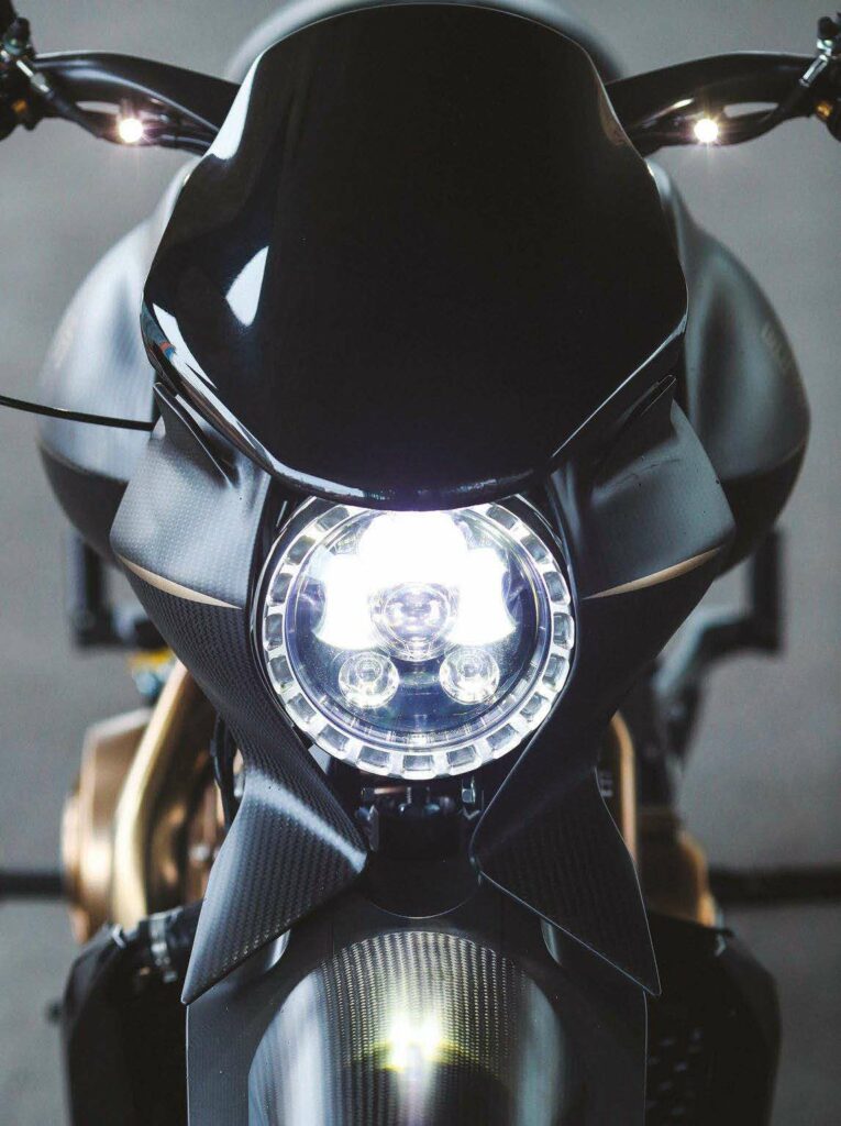 Brough Superior dagger : en action