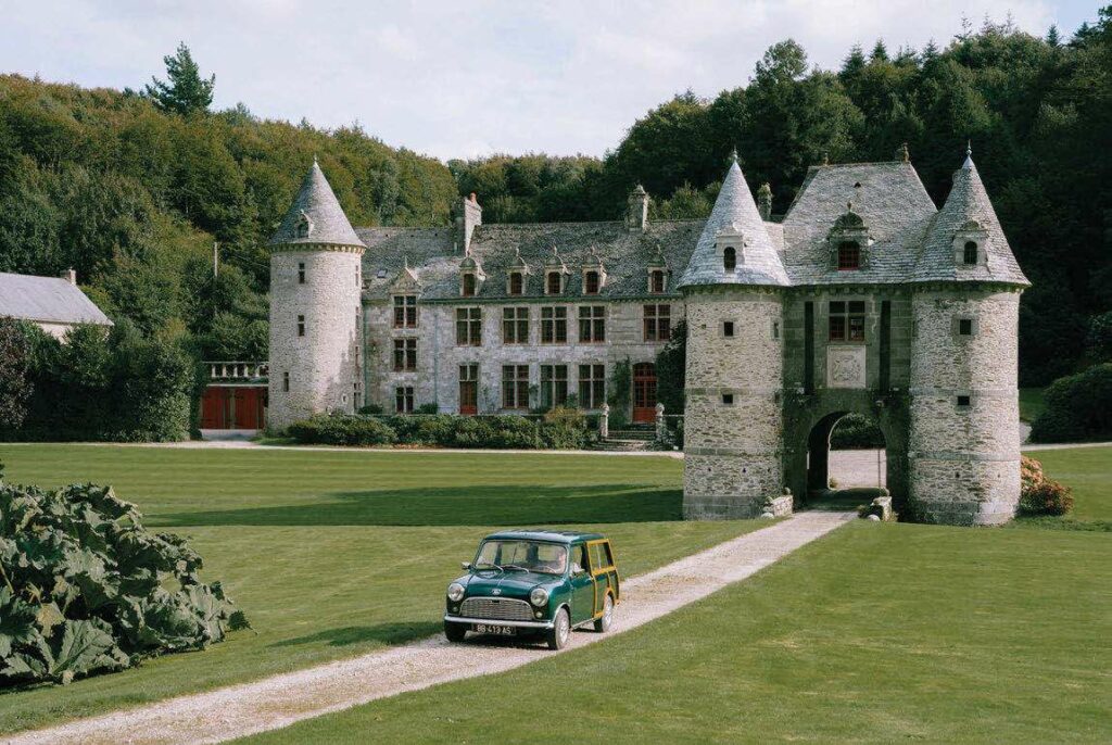Andaine Hervieu-Lepage & Cécile Ballon : la vie de château en Mini